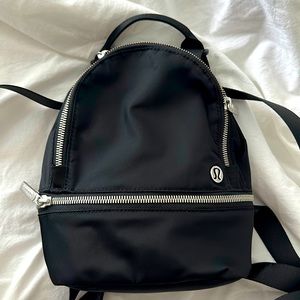 Lululemon city adventurer backpack MICRO 3L